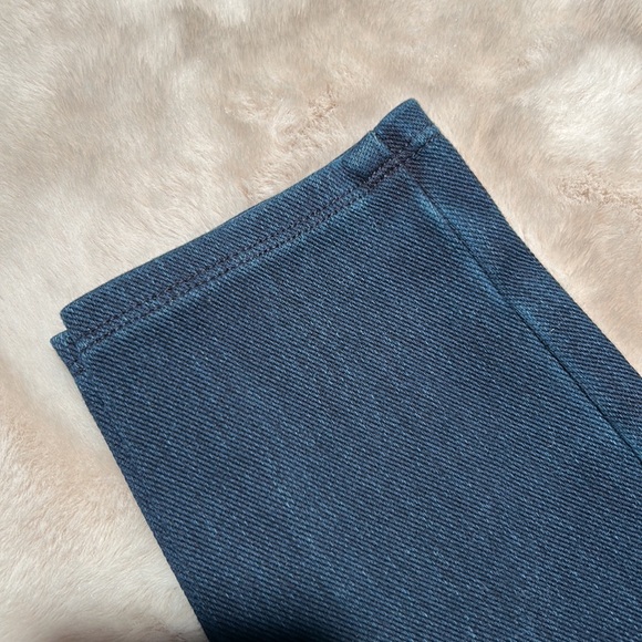 SPANX Indigo Skinny Jeans - like new - Picture 4 of 11